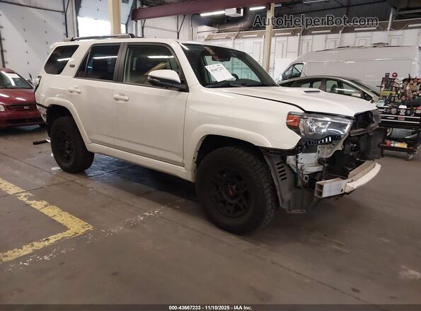 JTESU5JR7P6165375 2023 TOYOTA 4RUNNER White Przód prawy