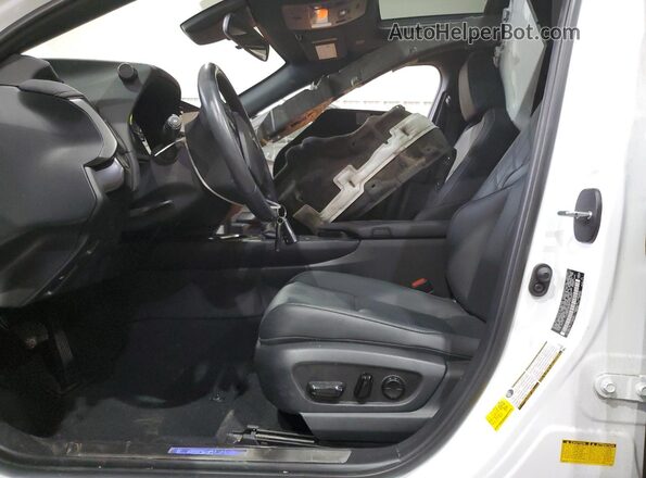 JTHB9JBH8P2068891 2023 LEXUS UX White Widok wnętrza z przodu