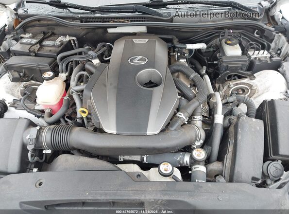 JTHBA1D23H5045700 2017 LEXUS IS 200T Белый Вид сзади