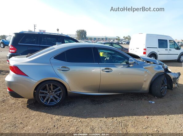 JTHBA1D26J5074114 2018 LEXUS IS 300 Серебряный Вид щитка приборов