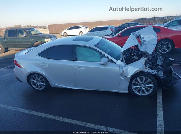 JTHBA1D29G5036756 2016 LEXUS IS 200T White უკანა სალონის ხედი
