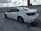 2017 Lexus Ls 460 Белый vin: JTHBL5EFXH5143934