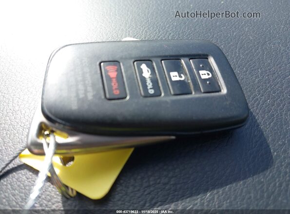 JTHBW1GGXH2137672 2017 LEXUS ES 300H White Widok deski rozdzielczej