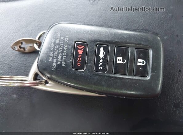 JTHCM1D22H5023151 2017 LEXUS IS 300 Серый Вид панели приборов