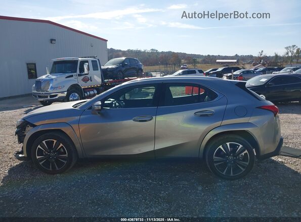 JTHP3JBH9N2054650 2022 LEXUS UX 200 Серебряный Панорамный вид салона 360°