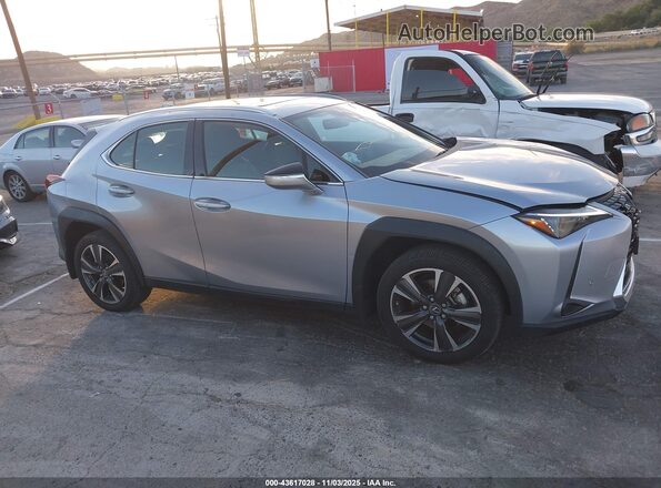 JTHX6JBHXR2189763 2024 LEXUS UX 250H Silver Вид задньої частини салону