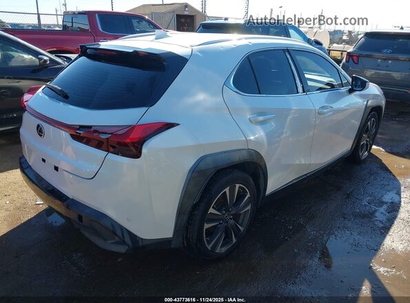 JTHY3JBH3K2012961 2019 LEXUS UX 200 White Trasero derecho