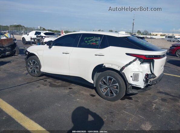 JTJABABB7RA004487 2024 LEXUS RZ 300E Белый Задняя левая четверть