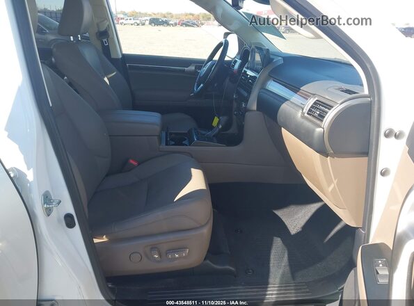 JTJAM7BX5P5350536 2023 LEXUS GX 460 Белый Вид салона спереди
