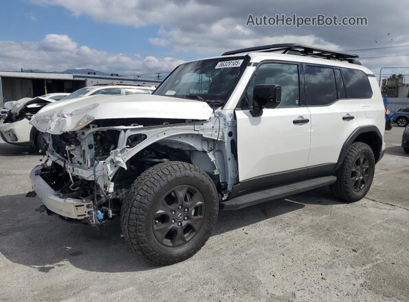 JTJTBCDX0R5030239 2024 LEXUS GX Белый Передняя левая четверть