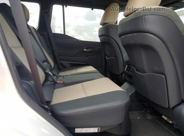 JTJTBCDX0R5030239 2024 LEXUS GX Белый Вид задней части салона