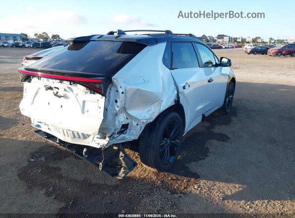 JTMABACA9SA092411 2025 TOYOTA BZ4X Белый Задняя правая четверть