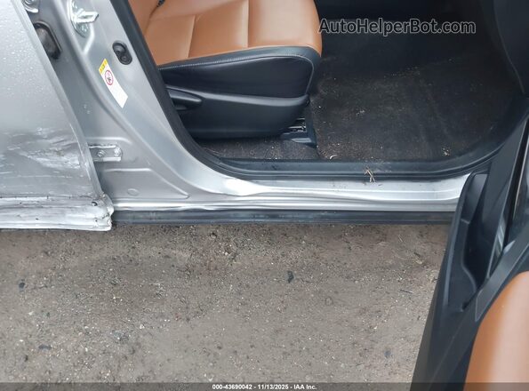 JTMDJREV1GD013267 2016 TOYOTA LIMITED Серебряный 