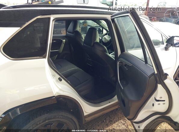 JTME6RFV2PD549181 2023 TOYOTA RAV4 HYBRID White Vista de la etiqueta del VIN