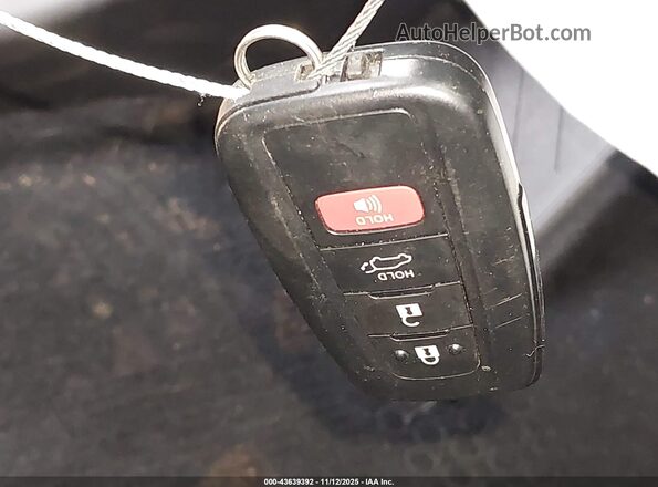 JTME6RFV2PD549181 2023 TOYOTA RAV4 HYBRID White Vista del salpicadero