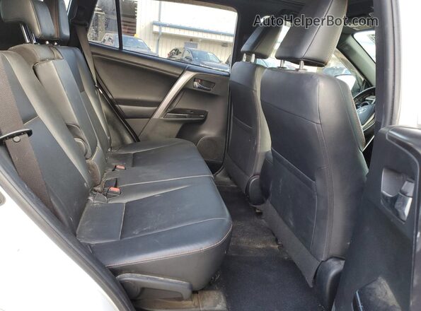 JTMJFREV9GD176396 2016 TOYOTA RAV4 White უკანა სალონის ხედი