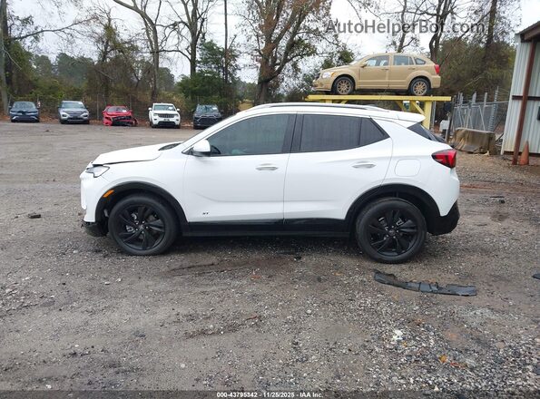 KL4AMDSL4TB045632 2026 BUICK ENCORE Белый Панорамный вид салона 360°