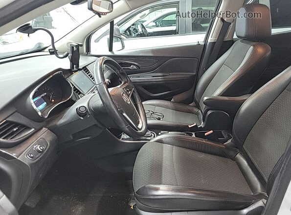 KL4CJASBXHB171105 2017 BUICK ENCORE  Вид салону спереду