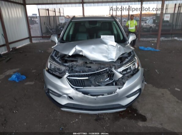 KL4CJCSB3JB538072 2018 BUICK ENCORE Gray Вид щитка приладів