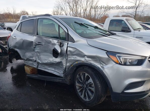 KL4CJESB5MB306783 2021 BUICK ENCORE Серебряный Вид спереди