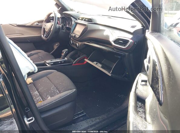 KL79MUSL3PB214227 2023 CHEVROLET TRAILBLAZER Черный Вид салона спереди