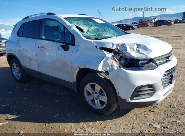 KL7CJPSM8NB569481 2022 CHEVROLET TRAX Белый Передняя правая четверть