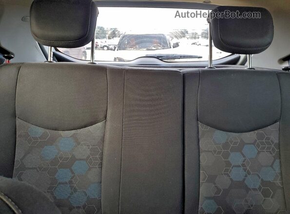 KL8CB6SA0HC734883 2017 CHEVROLET SPARK Серебряный Вид задних сидений