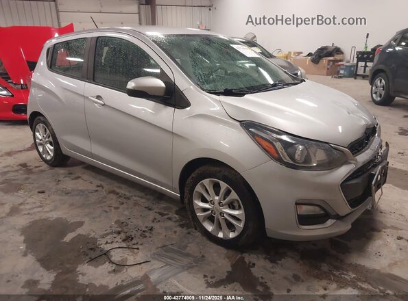 KL8CD6SA9MC743862 2021 CHEVROLET SPARK Серебряный Передняя правая четверть