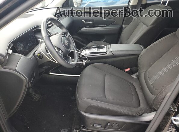 KM8JFCA10NU073599 2022 HYUNDAI TUCSON Черный Вид салона спереди