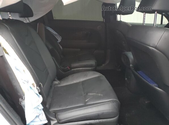 KM8RJES25TU024173 2026 HYUNDAI PALISADE White უკანა სალონის ხედი