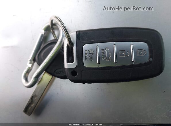 KMHC65LC8HU056864 2017 HYUNDAI IONIQ HYBRID Серый Вид панели приборов
