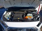 2020 Hyundai Ioniq Hybrid Blue White vin: KMHC65LC9LU210281