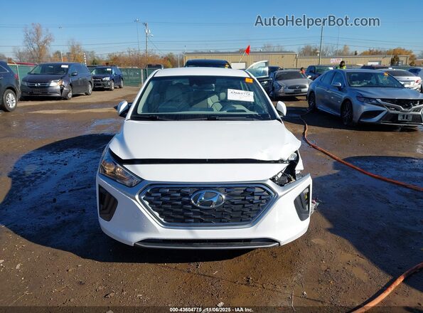 KMHC65LC9LU210281 2020 HYUNDAI IONIQ HYBRID White ხელსაწყოთა პანელის ხედი