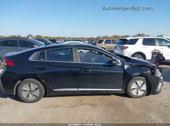 KMHC75LC0MU261697 2021 HYUNDAI IONIQ HYBRID Черный Вид задней части салона