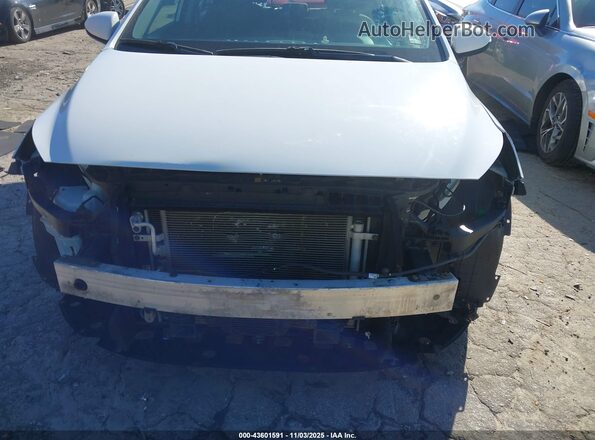 KMHC75LC8HU040743 2017 HYUNDAI IONIQ HYBRID Белый Вид спереди