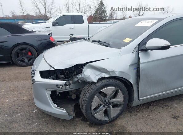 KMHC85LC0LU209451 2020 HYUNDAI IONIQ HYBRID Silver Front view