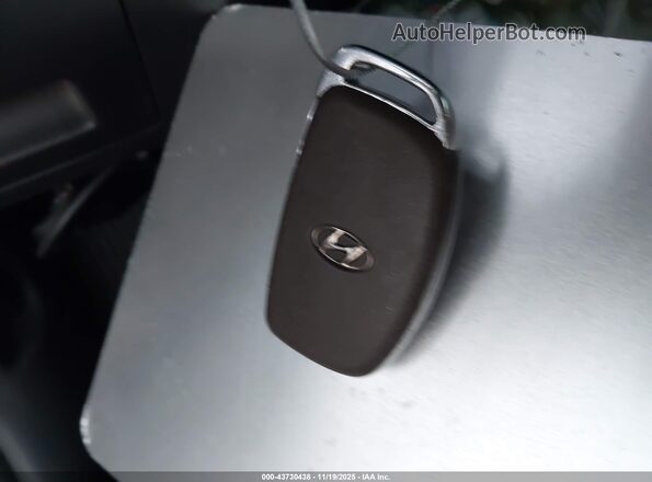 KMHC85LC8LU239720 2020 HYUNDAI IONIQ HYBRID White Dashboard view