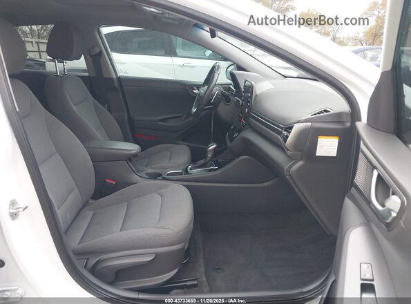 KMHC85LC9MU255636 2021 HYUNDAI IONIQ HYBRID White Widok wnętrza z przodu