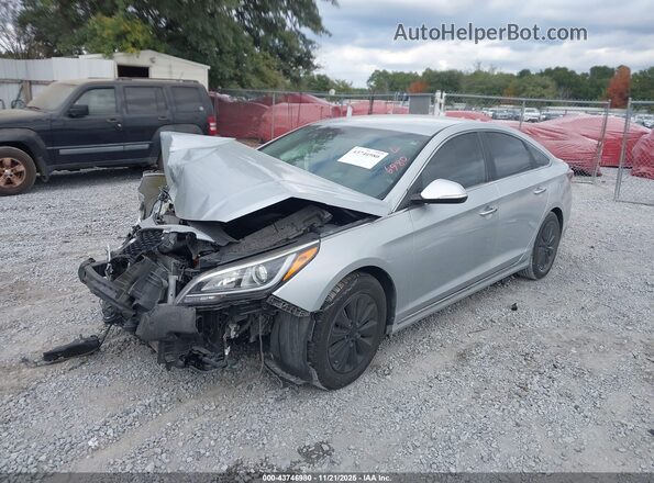 KMHE24L19HA057357 2017 HYUNDAI SONATA HYBRID Серебряный Передняя левая четверть