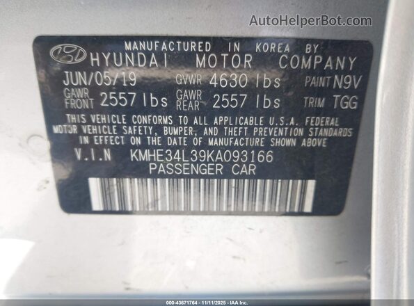 KMHE34L39KA093166 2019 HYUNDAI SONATA HYBRID Silver Engine compartment view