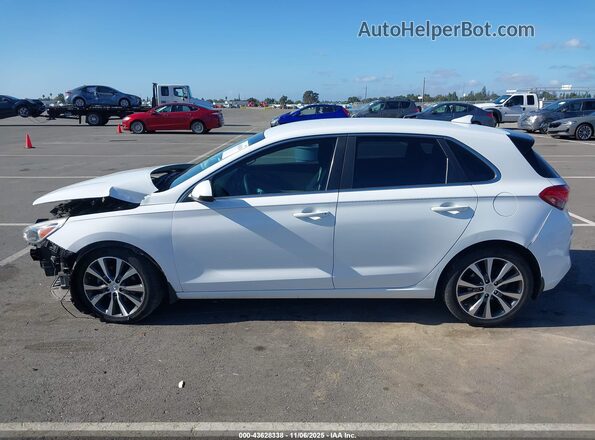 KMHH35LE2JU014518 2018 HYUNDAI ELANTRA GT Белый 