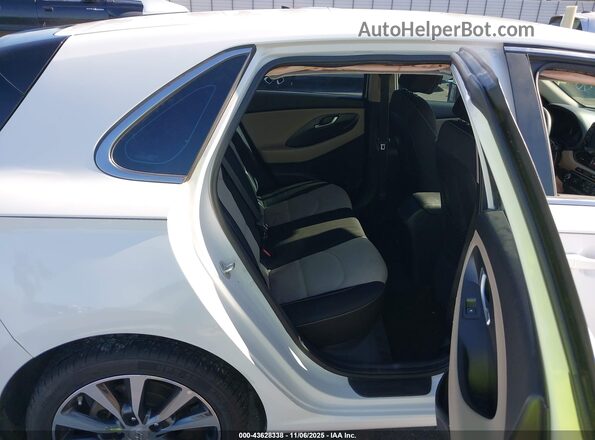 KMHH35LE2JU014518 2018 HYUNDAI ELANTRA GT Белый Вид наклейки с VIN-кодом
