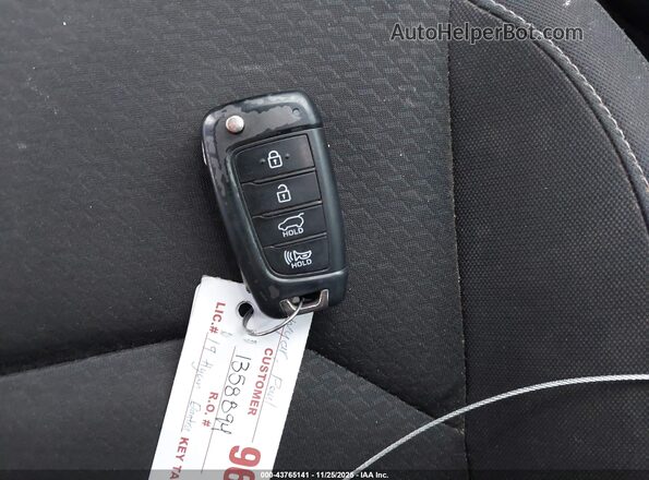 KMHH35LE3KU102995 2019 HYUNDAI ELANTRA GT Синий Вид панели приборов