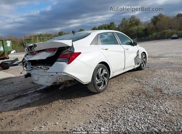 KMHLS4DG9RU823324 2024 HYUNDAI ELANTRA White Trasero derecho