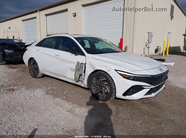 KMHLS4DG9RU823324 2024 HYUNDAI ELANTRA White Delantero derecho