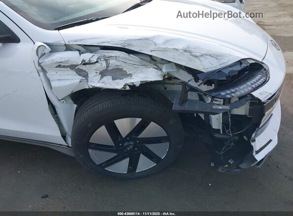 KMHM14AB3SA085933 2025 HYUNDAI IONIQ 6 White Вид спереду