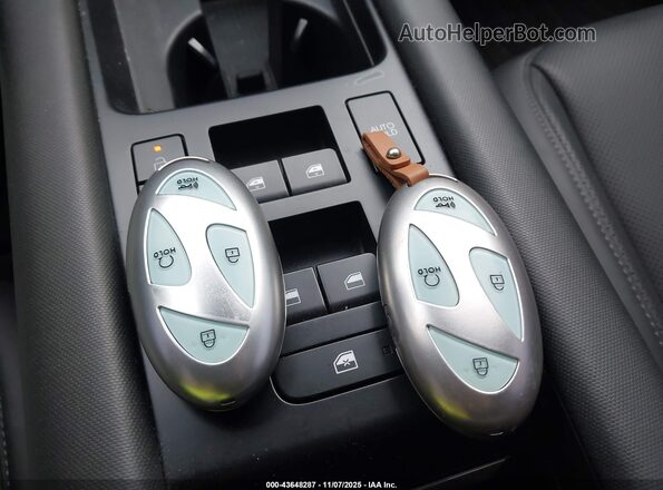 KMHM34AC2PA038578 2023 HYUNDAI IONIQ 6 Красный Вид панели приборов