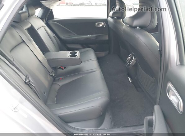 KMHM34AC6RA055533 2024 HYUNDAI IONIQ 6 Silver Вид наклейки з VIN-кодом