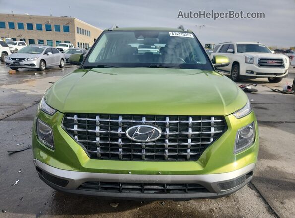 KMHRC8A31MU103475 2021 HYUNDAI VENUE Green Widok z przodu