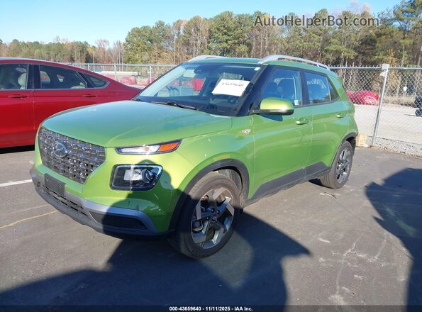 KMHRC8A36RU332807 2024 HYUNDAI VENUE Green Առջևի ձախ երեք քառորդ տեսարան